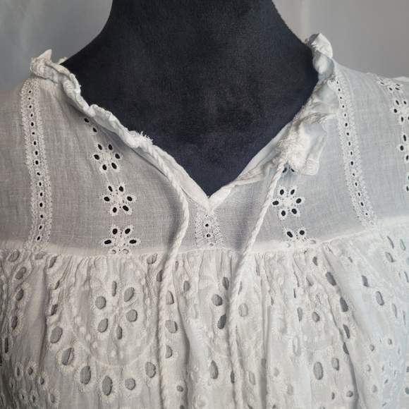 Valentina Naldi White Prairie Paisley Eyelet Cap Sleeve Tunic Top Size Small - Picture 2 of 12